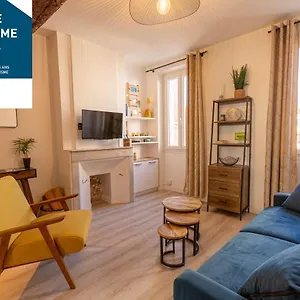 Escapade à Sanary, Au Coeur Du Village, 200m Du Port,clim,wifi,parking Sanary-sur-Mer